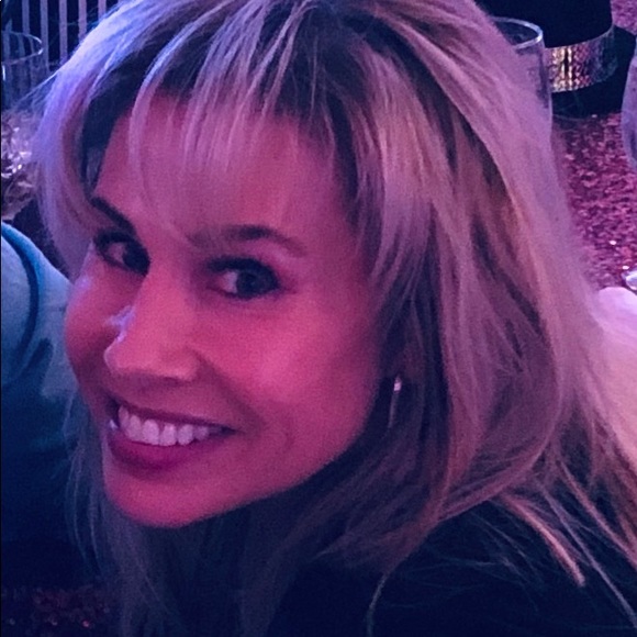 Meet your Posher, Leigh - Picture 5 of 8